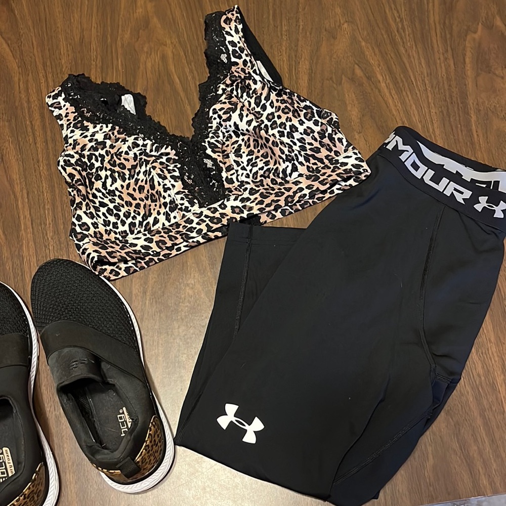 Under Armour Capri Leggings, Size XL